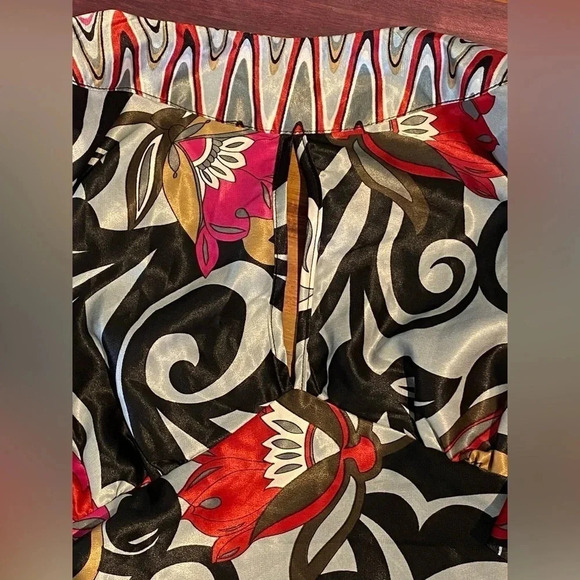 Sele Swirls & Paisley silk top, size M, NWT - Picture 3 of 8